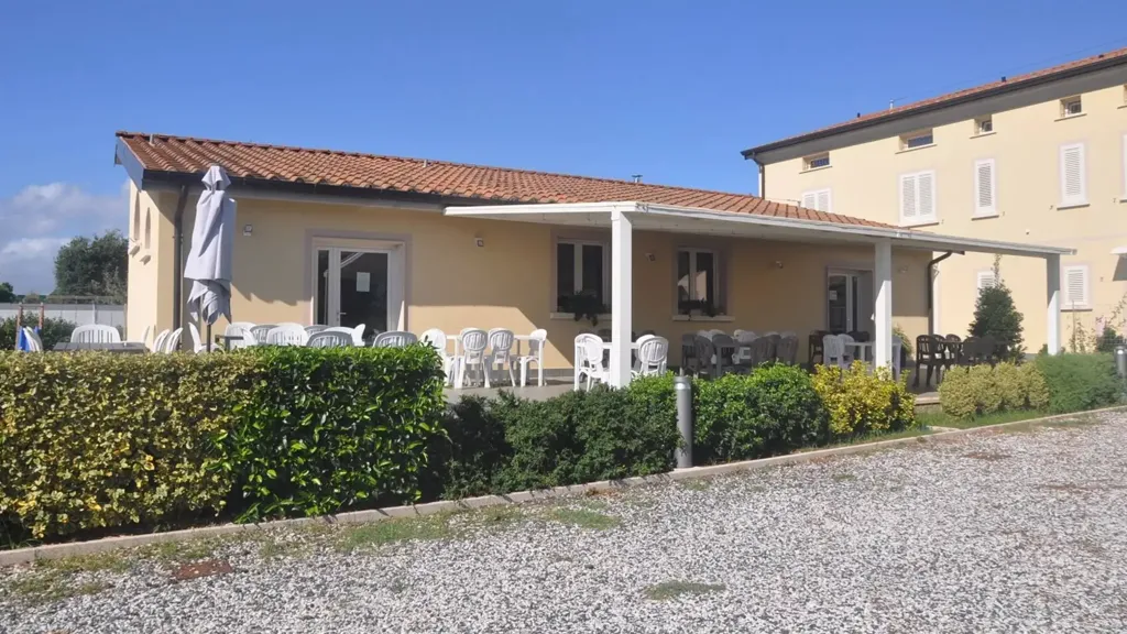 Välivaade - Residential Complex with Orchard in Rosignano Marittimo