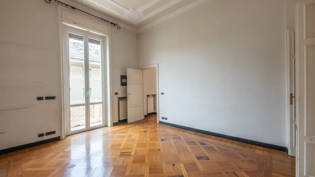Elutuba - Period Apartment with Balcony in Genoa