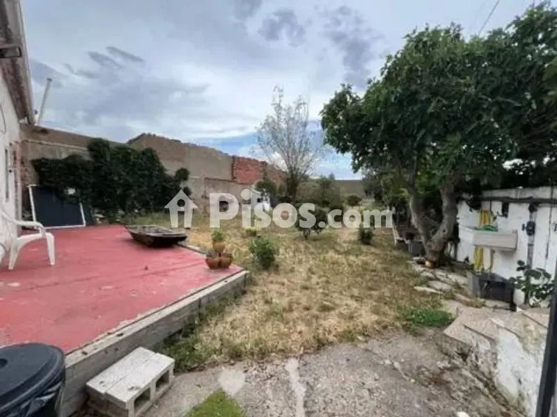 Giardino - Chalet with Terrace in El Campillo