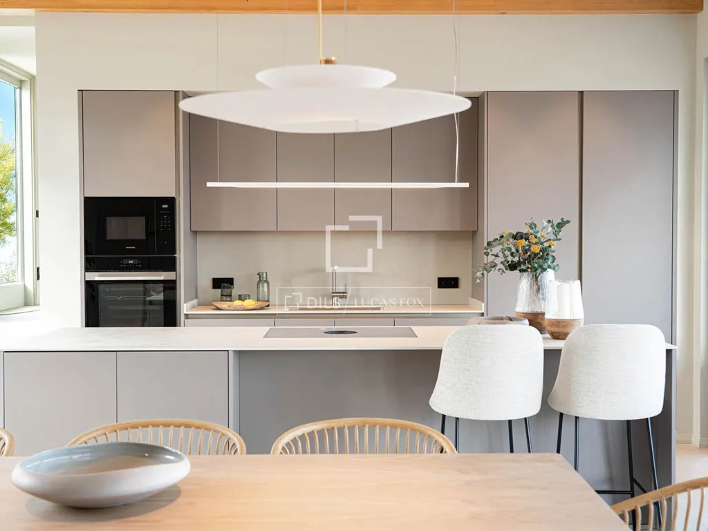 Cuisine - Luxury Villa with Pool in Son Gual, Palma