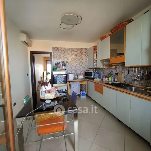 Cuisine - Modern Penthouse with Terrace in Brindisi