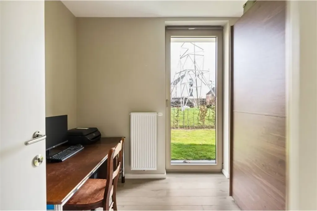 Bureau - Appartement Neuf avec Jardin à Lier