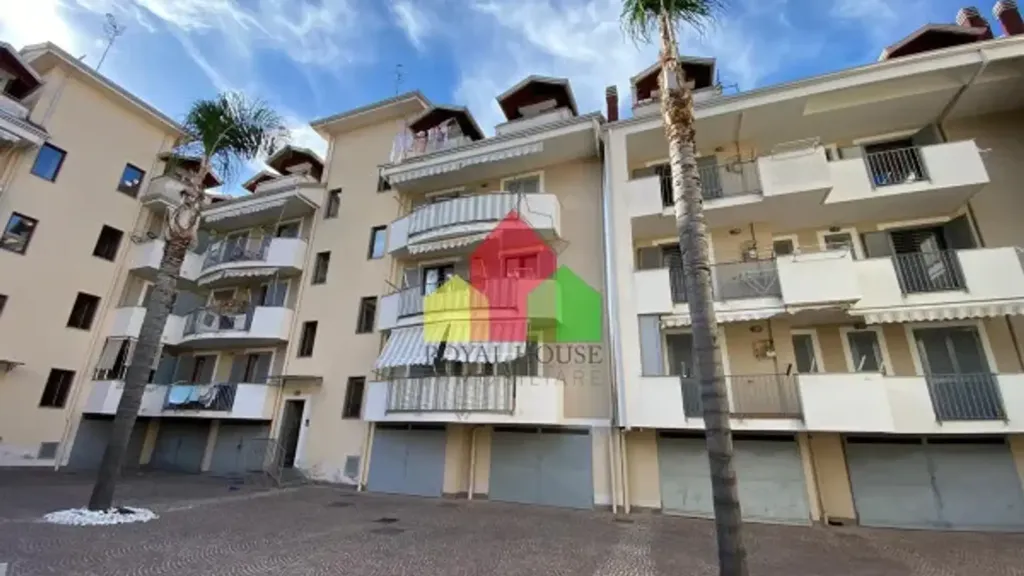 Extérieur - 3-Bedroom Apartment with Balcony in Giugliano
