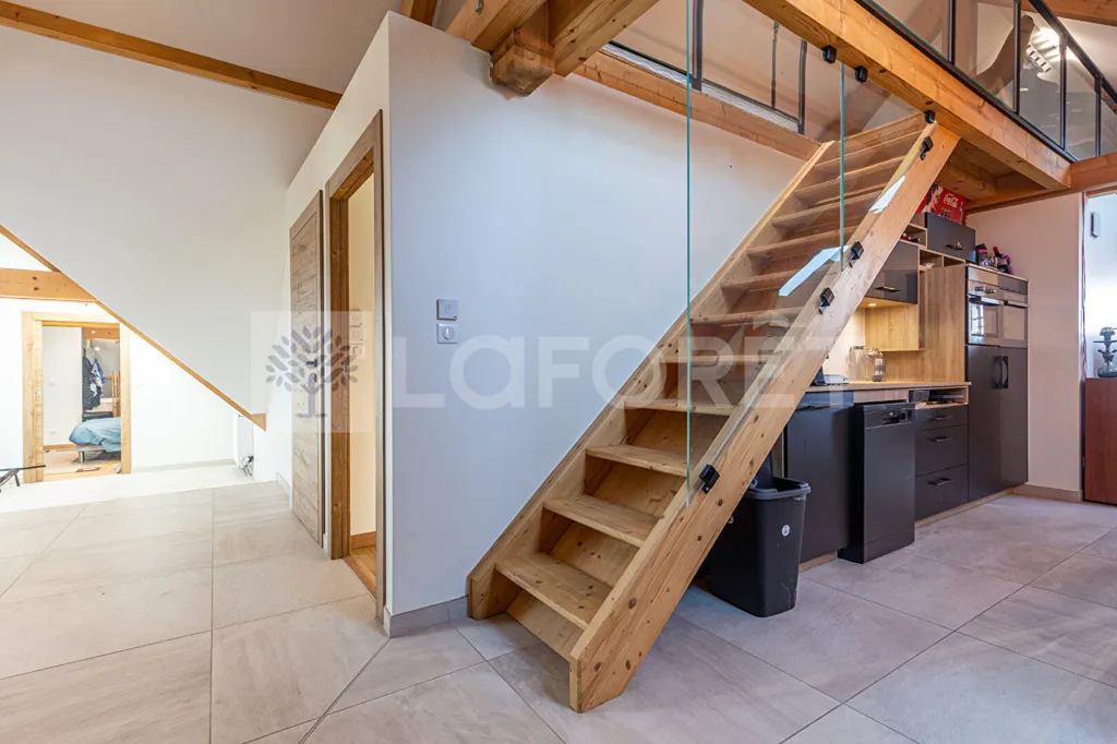 Pièces - Appartement Duplex T5 avec Cave à Seynod