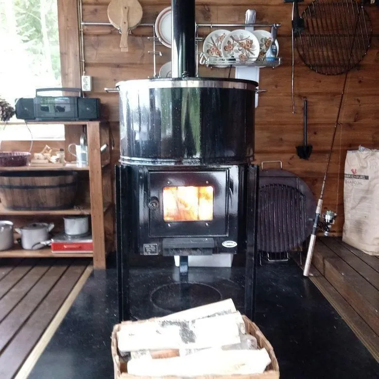 Pièces - Renovated Holiday Home with Sauna in Forested Area