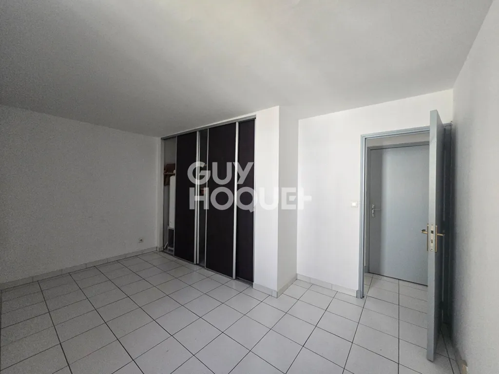 Rooms - Bright 2-Bedroom Flat in Villeneuve-lès-Avignon