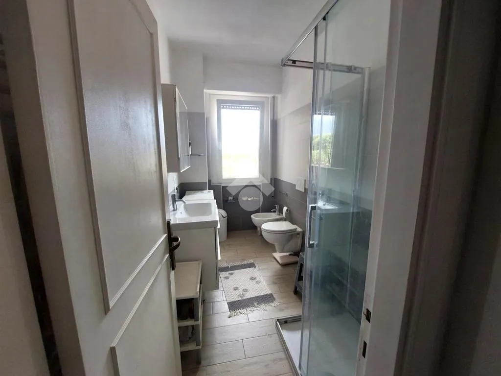Vannitoad - 2-Bedroom Apartment with Balcony in Riccione