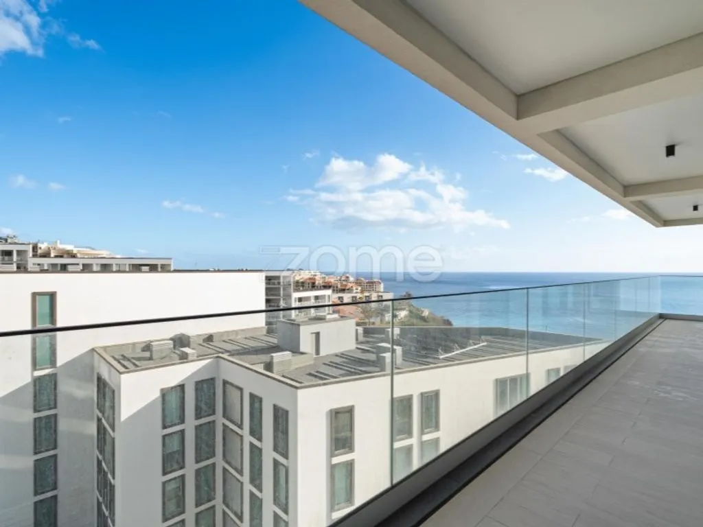 Balcony - Luxury Flat with Atlantic View in Funchal