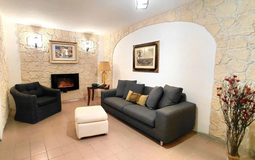 Soggiorno - Luxury Terraced House with Pool in Parma