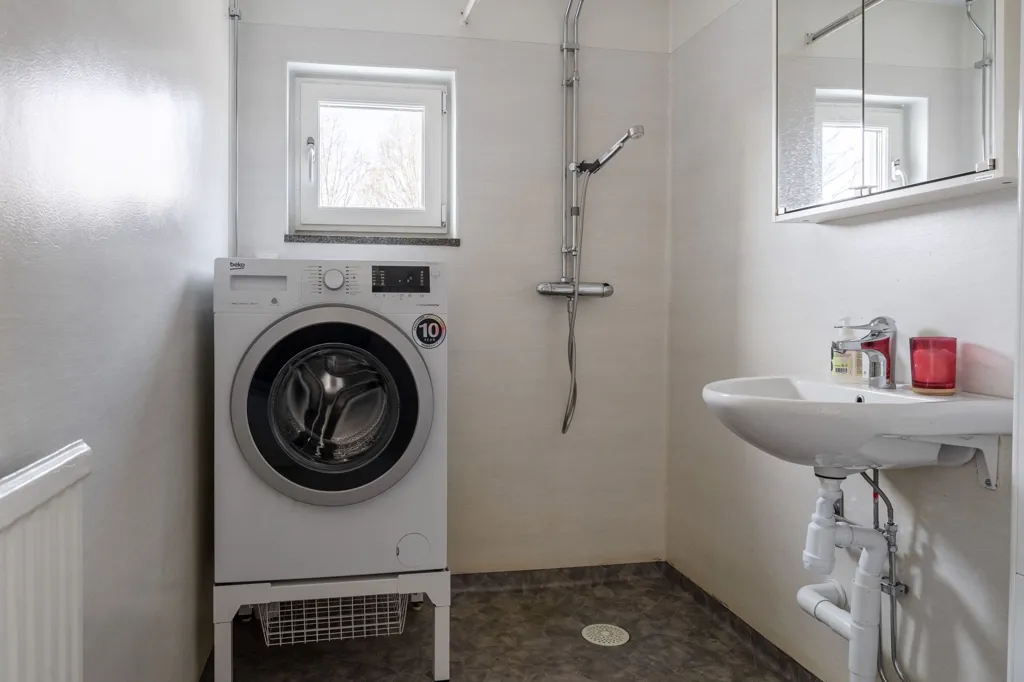 Buanderie - Bright Apartment with Balcony in Skelleftehamn