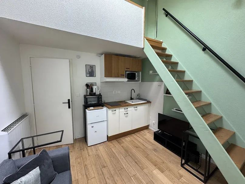 Séjour - Duplex Meublé avec Cuisine Équipée à Toulouse