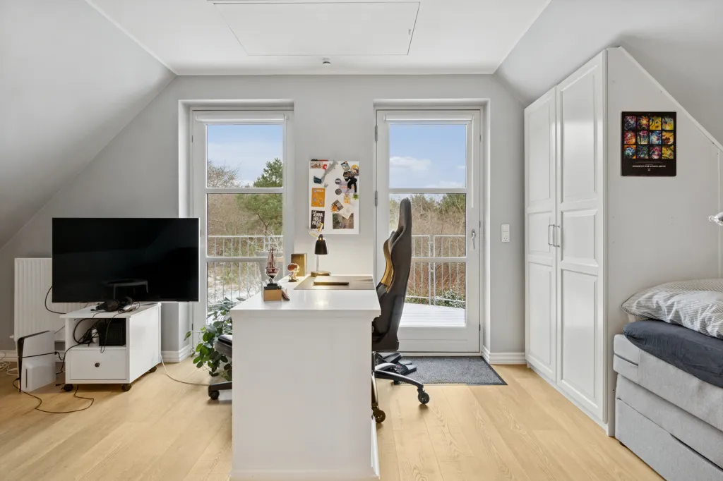 Kabinet - Villa with Annex in Hundested