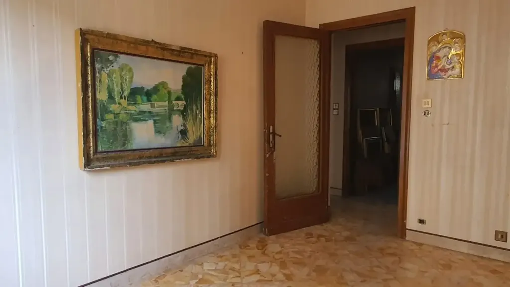 Esik - Spacious Apartment with Terrace in Villabianca