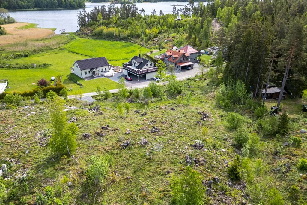 Õhuvaade - Plot with Sea View in Nänningevik