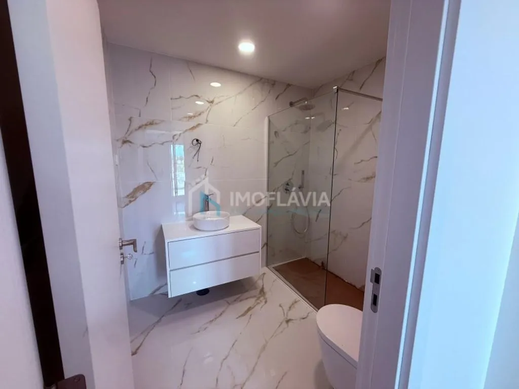 Vannitoad - New Luxury House with Panoramic Views in Chaves