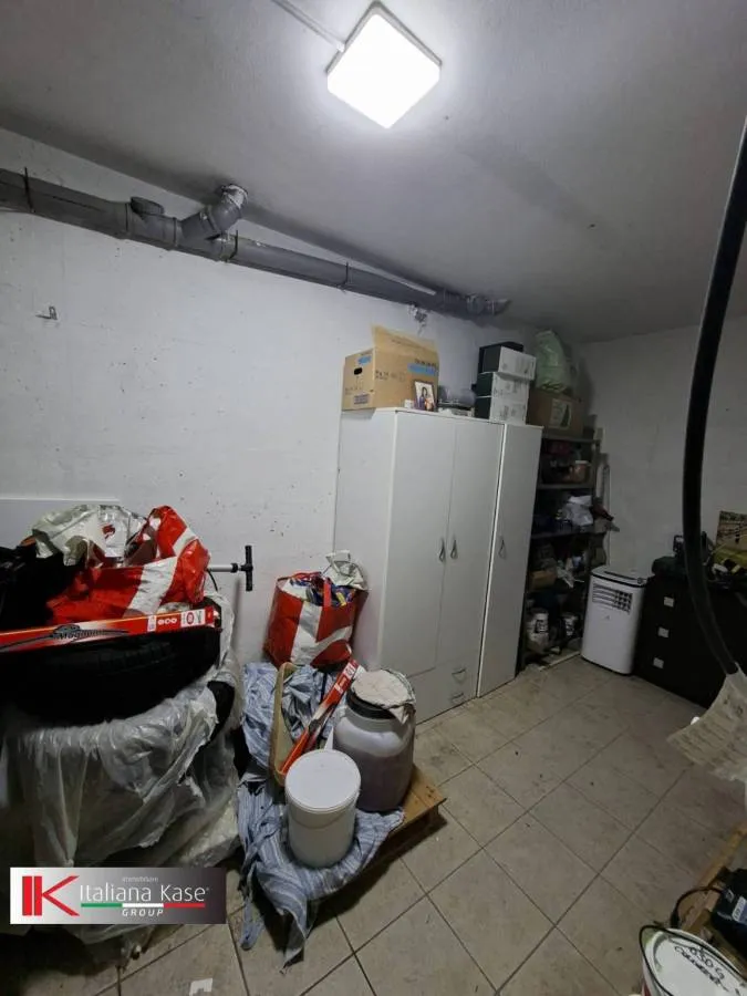 Garage - Spacious Apartment with Terrace in Montalenghe