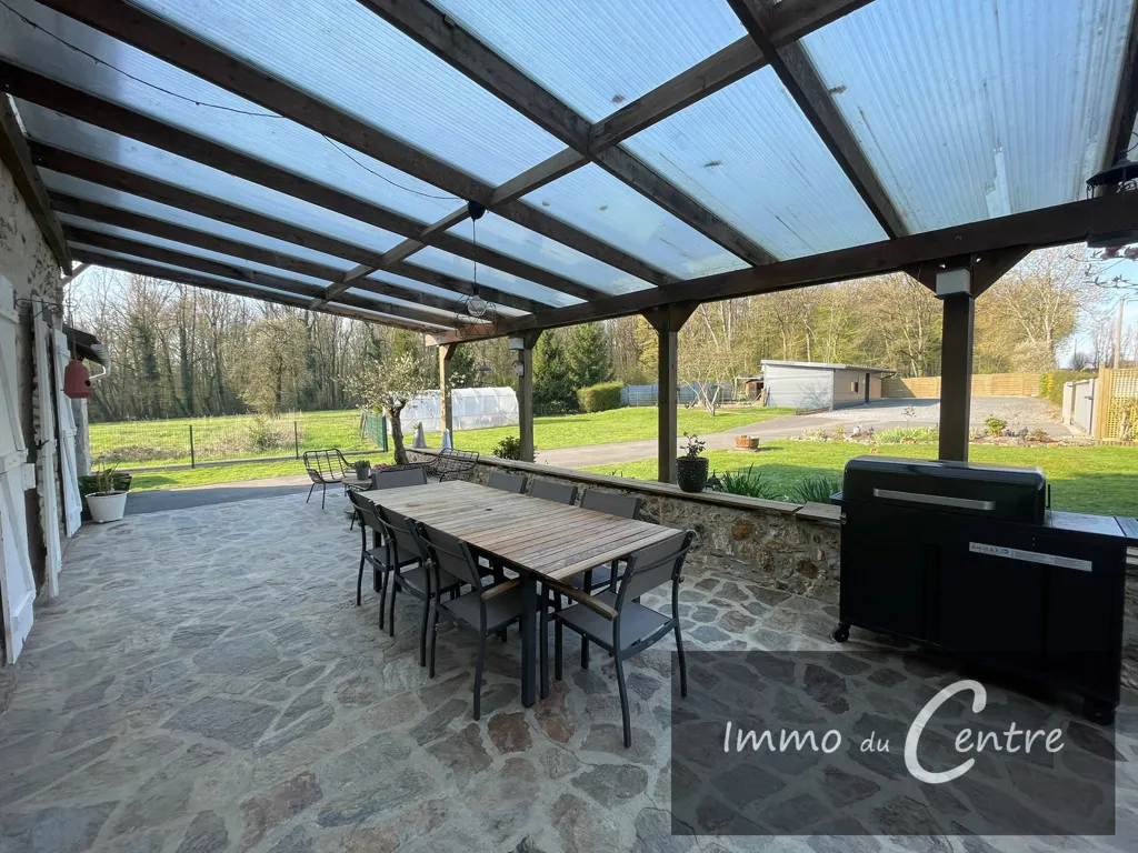 Terrasse - Maison avec Dépendance à Montmirail