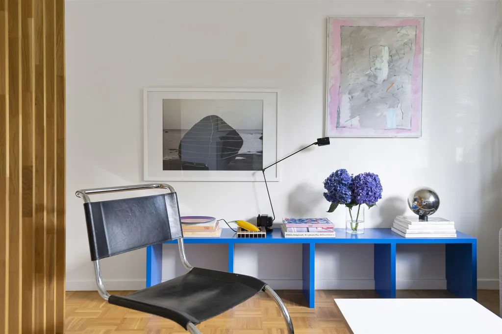 Kabinet - Townhouse with Garden in Central Location