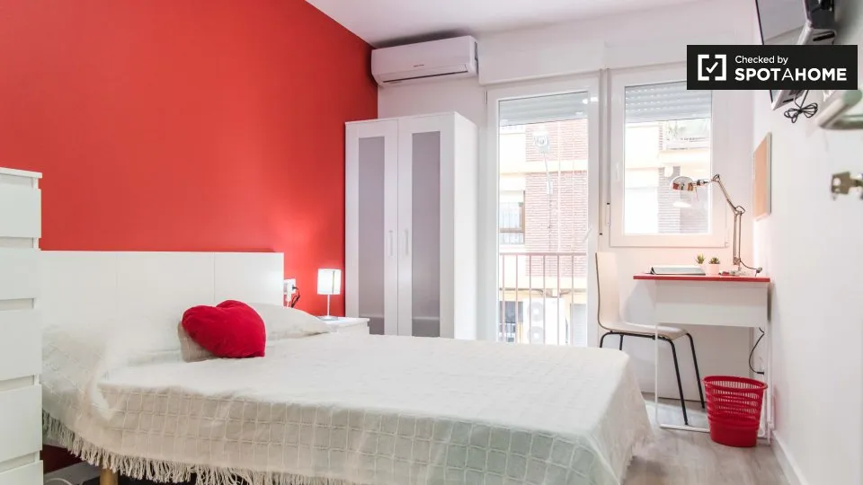 Chambres - Appartement 6 pièces à Burjassot