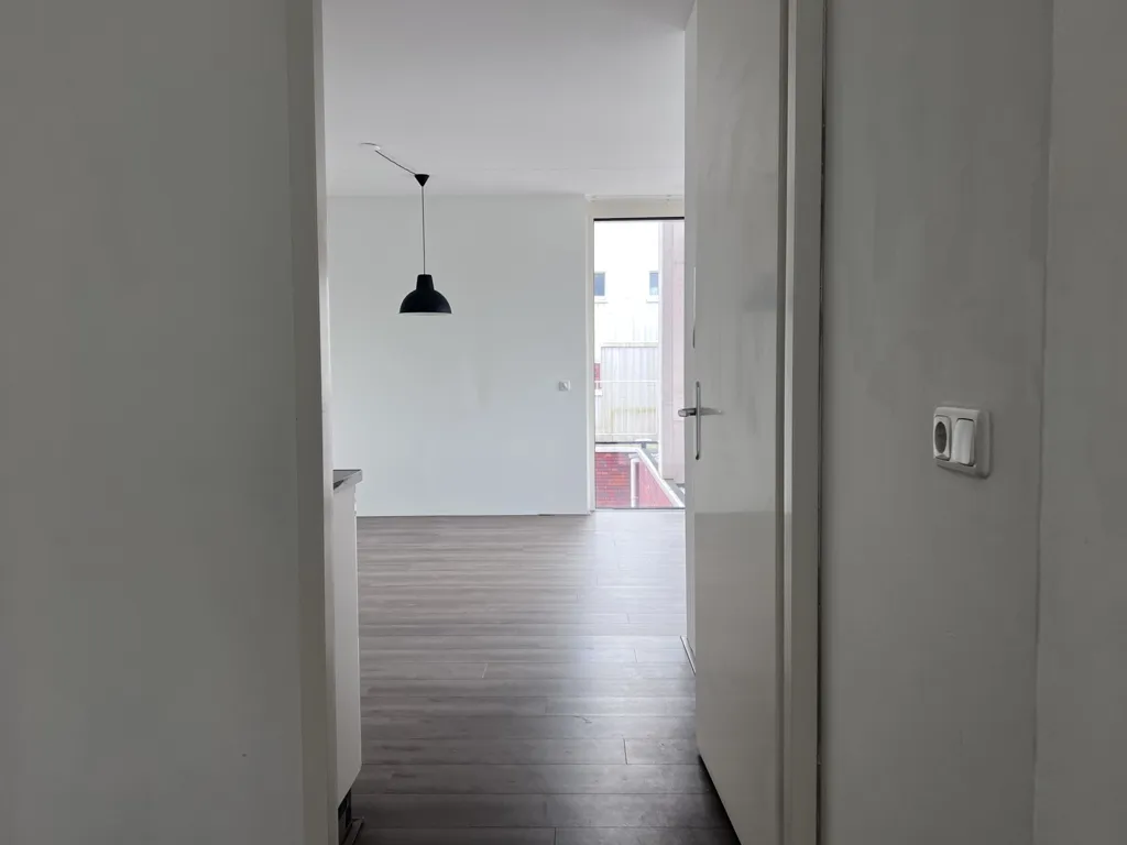 Entrée - Studio with Ground Floor Access in Groningen