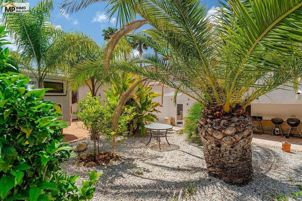 Aed - Chalet with Pool and Terrace in Playa Fossa