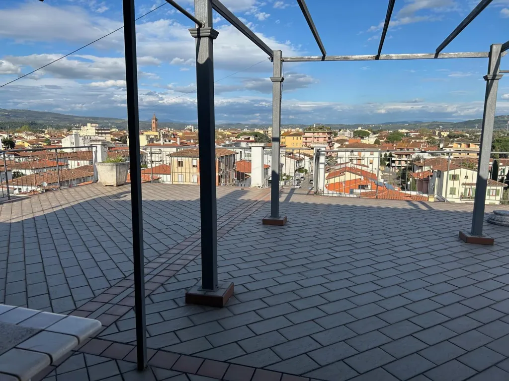 Terrazza - Penthouse with Terraced View in Empoli