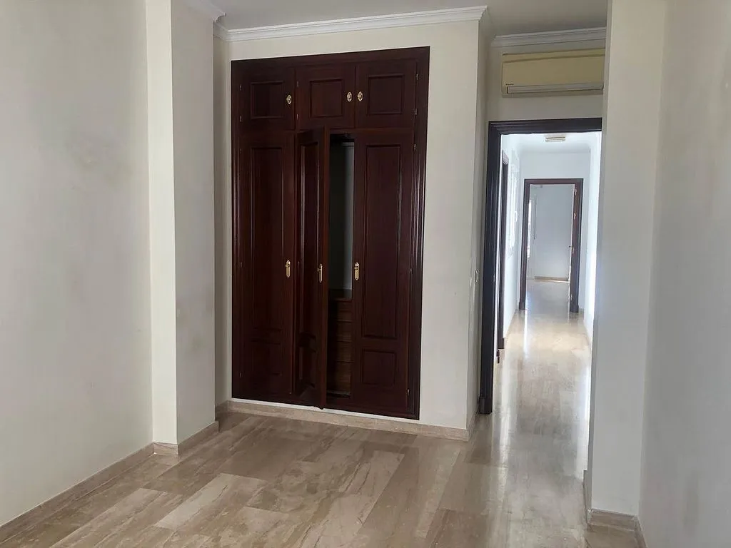 Esik - City Centre Flat with Balcony in Chiclana