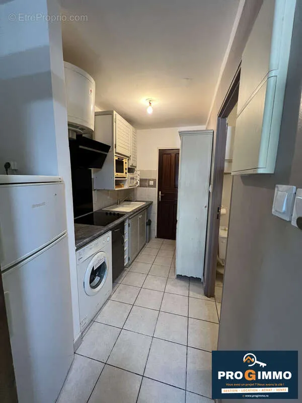 Köök - Studio with Terrace and Parking in Saint-Gilles
