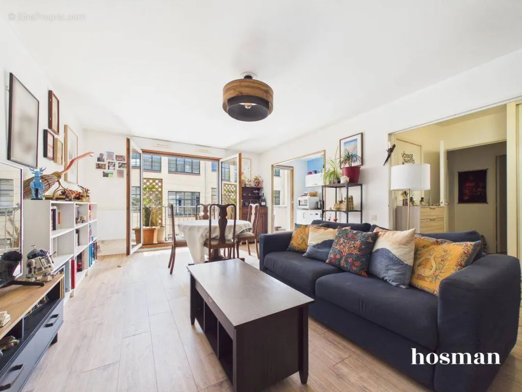 Séjour - Appartement T2 avec Balcon au Quartier Sainte-Thérèse à Nantes