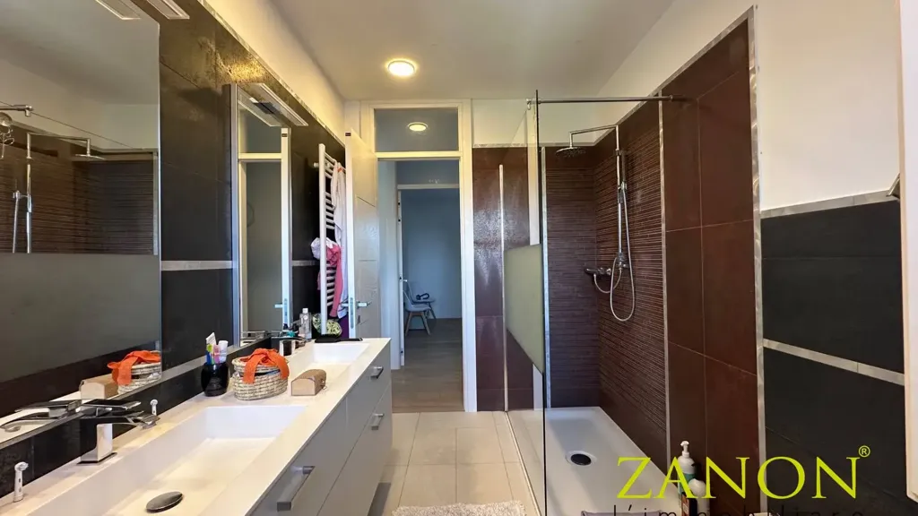 Bagni - Modern House with Garden in Codroipo
