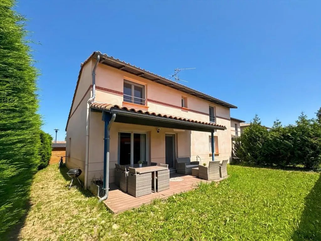 Aed - Spacious House with Terrace in Launaguet