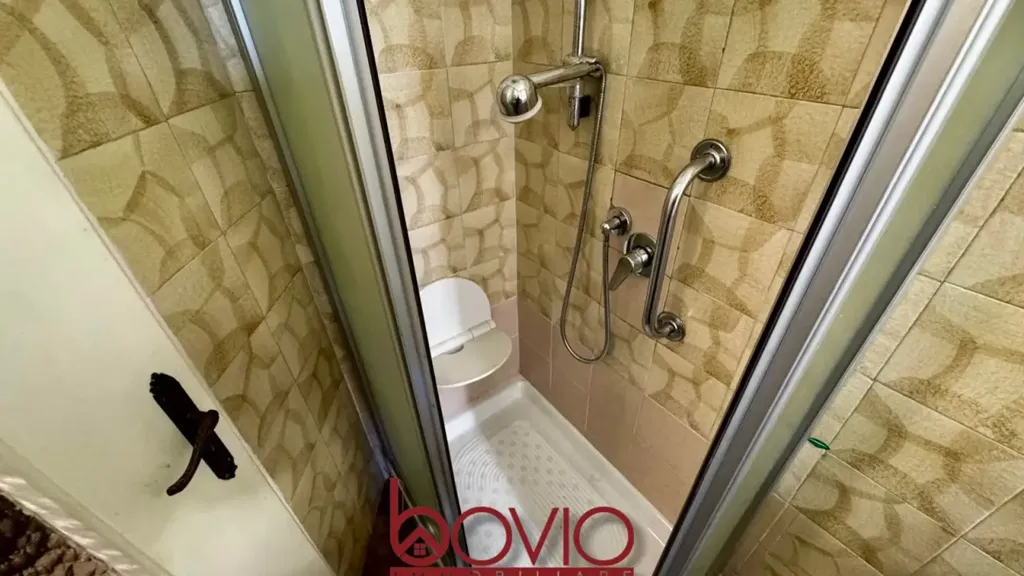 Salles de bain - Apartment with Balcony in Barriera Milano, Turin