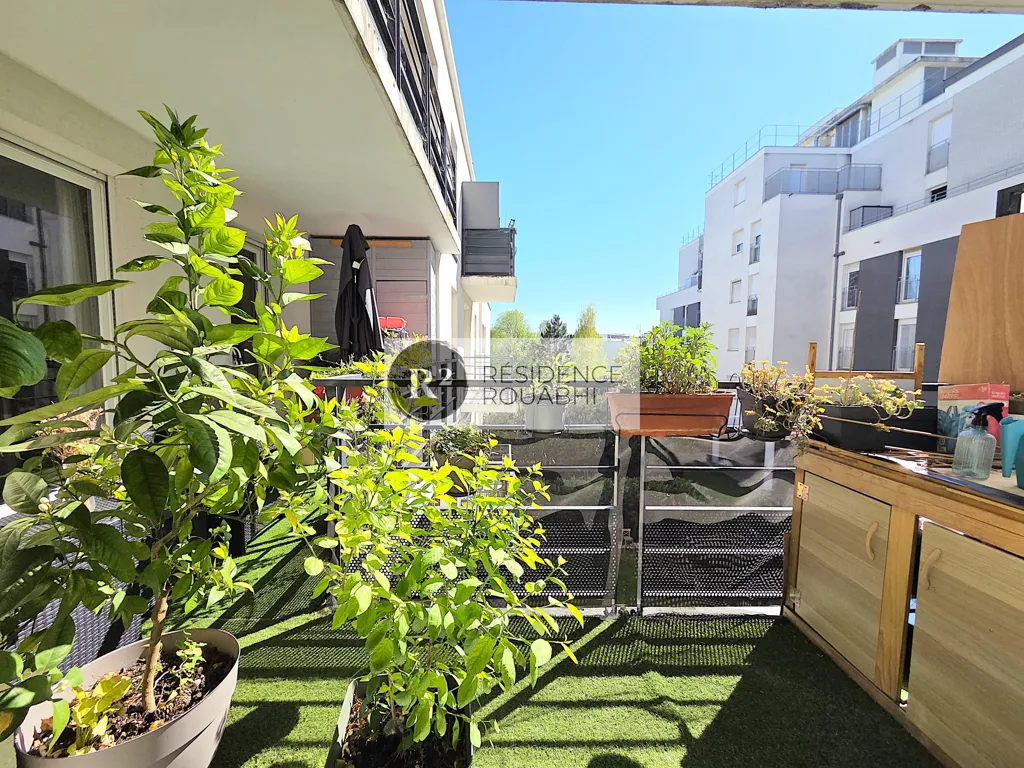 Terrazza - 3-Bed Flat with Terrace in Gennevilliers