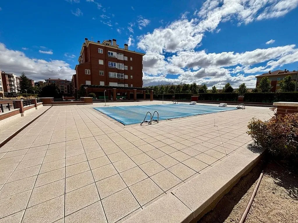 pool_area
