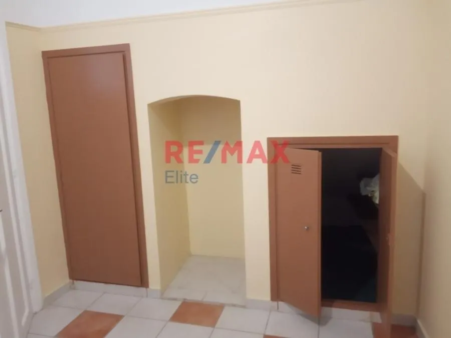 Esik - Apartment with Garden in Kallithea, Athens