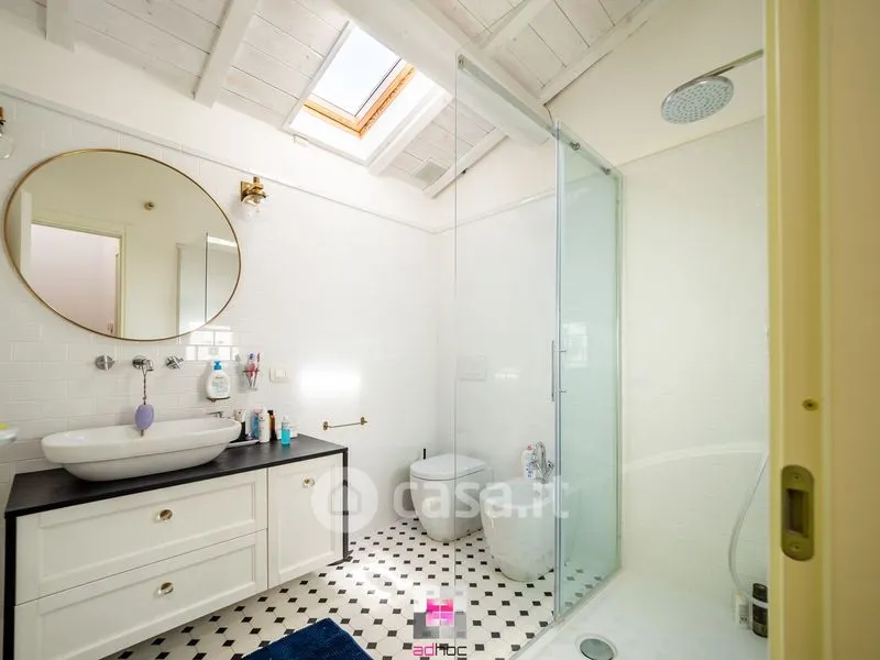 Vannitoad - 3-Bedroom Duplex in Central Fano