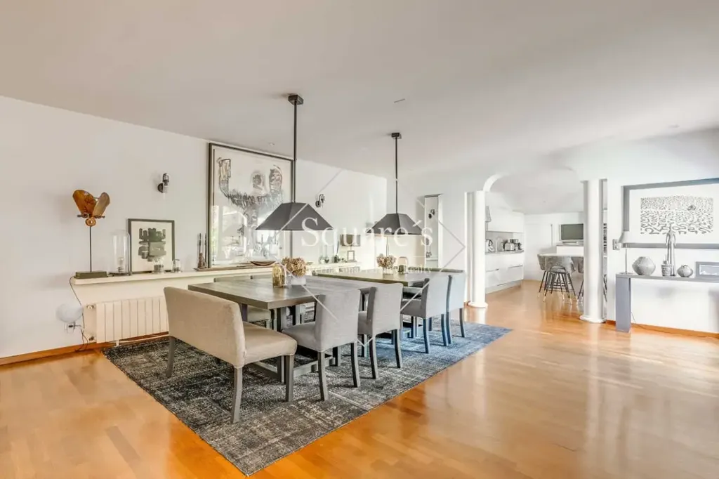 Söögituba - Luxury Maison with Patio in Levallois-Perret