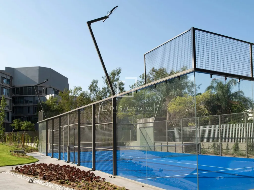 Bassein - Luxury Flat with Rooftop Pool in Diagonal Mar, Barcelona