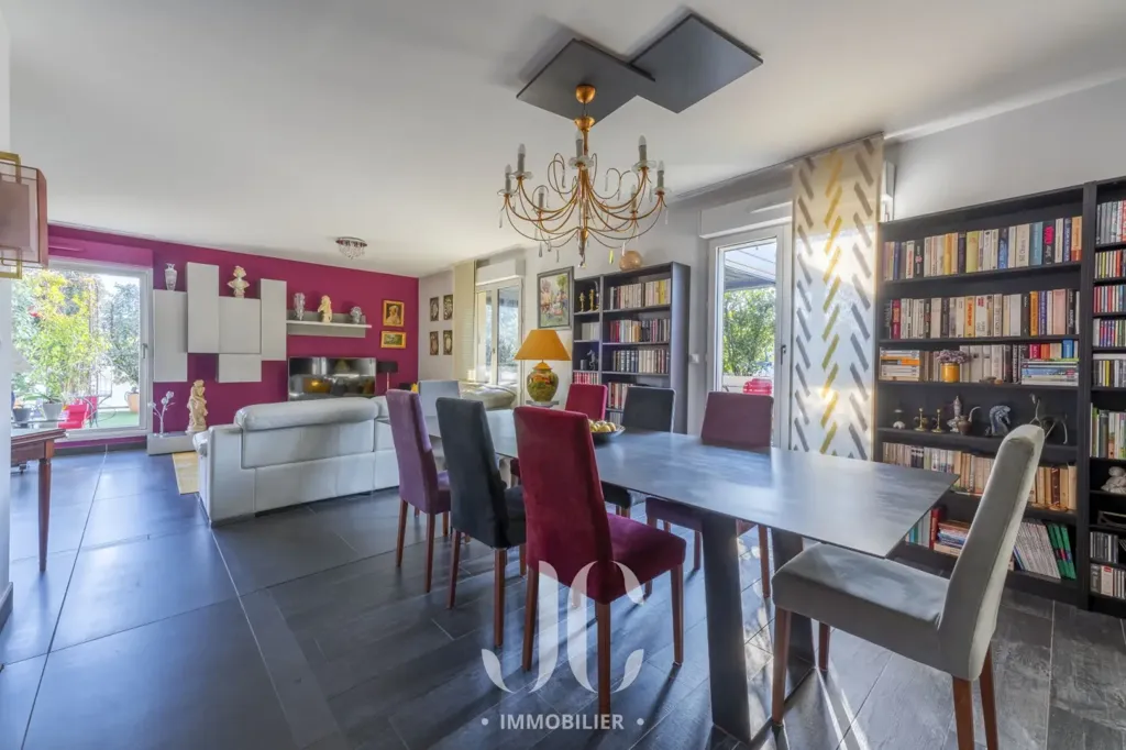 Söögituba - Luxury Flat with Terrace in Tassin-la-Demi-Lune