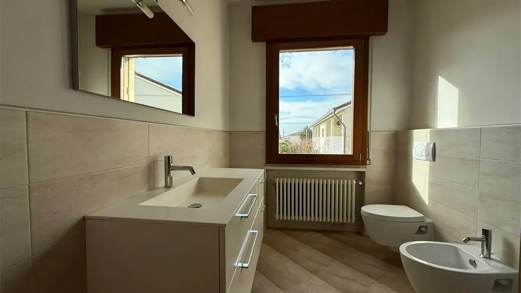 Bagni - Spacious House with Garden in Montebelluna