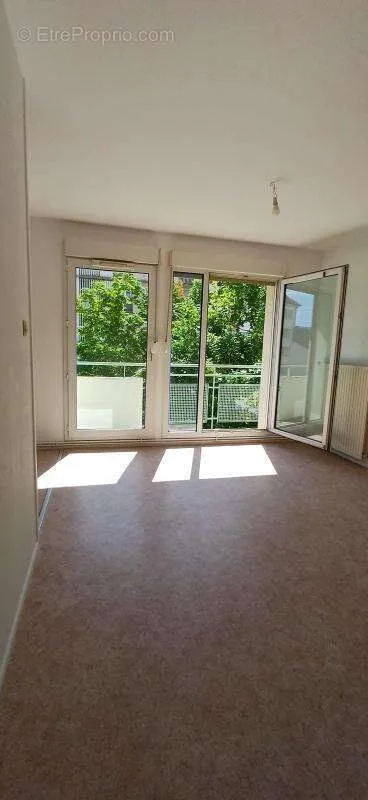 Soggiorno - Traversant Apartment with Balcony in Nancy