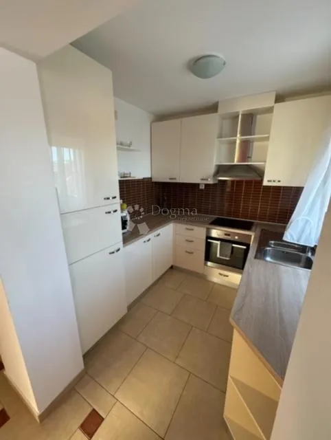 Cuisine - Flat with Sea View in Kostrena