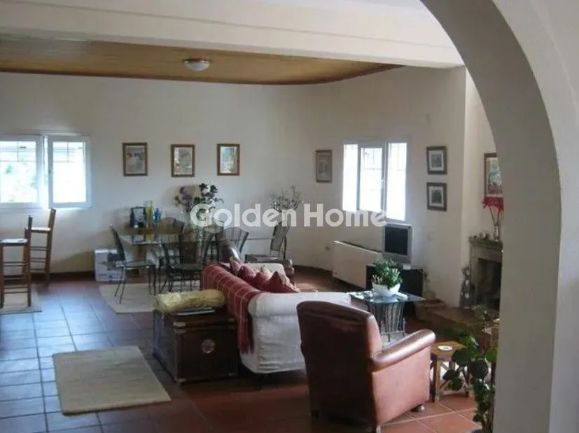 Soggiorno - Villa with Garden in Achilleio, Corfu