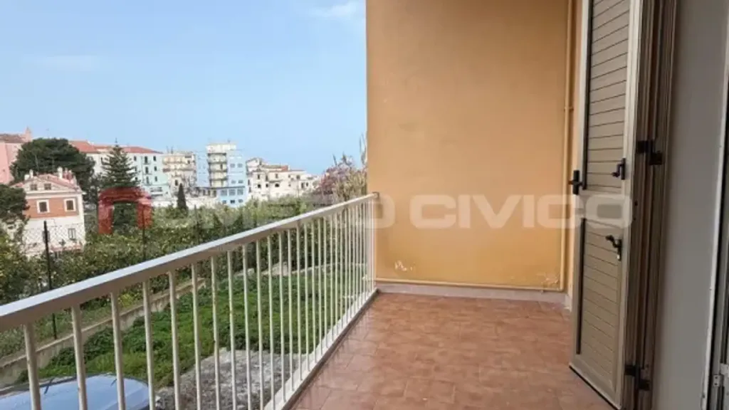 Balcony - Furnished Flat with Balcony in Foggia