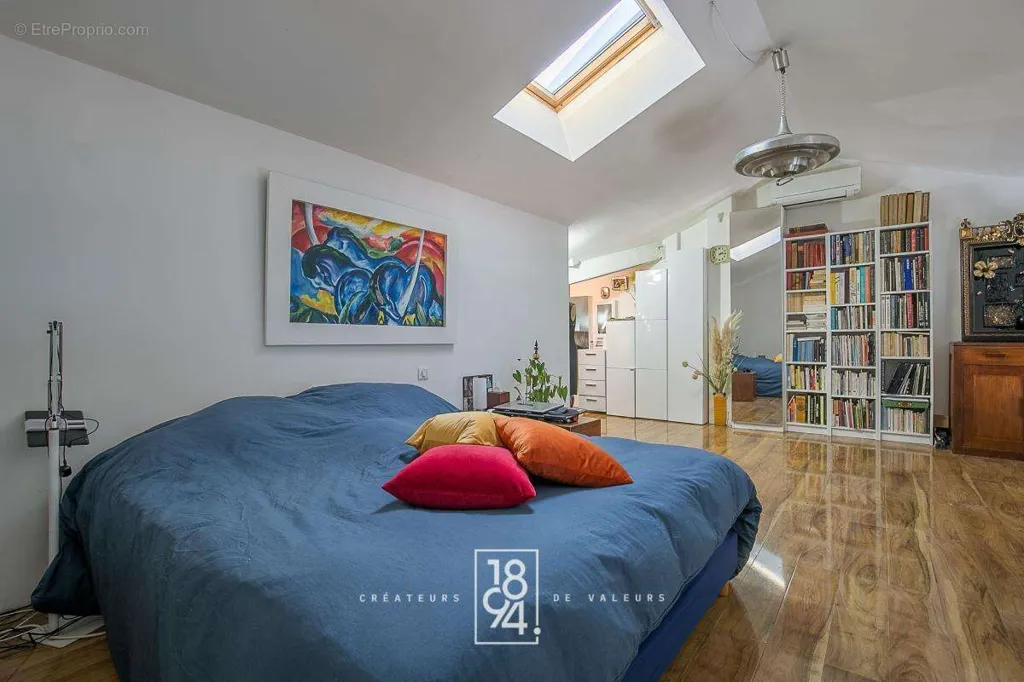 Chambres - Duplex T4 avec Vue Mer Panoramique à la Corniche