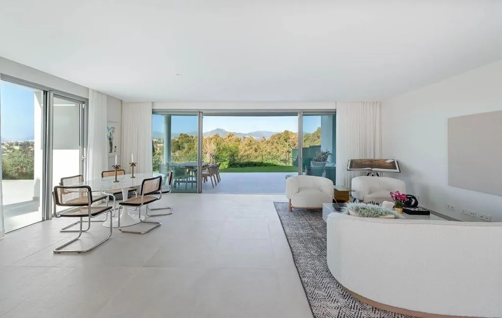 Elutuba - Luxury Villa with Pools in San Pedro de Alcántara