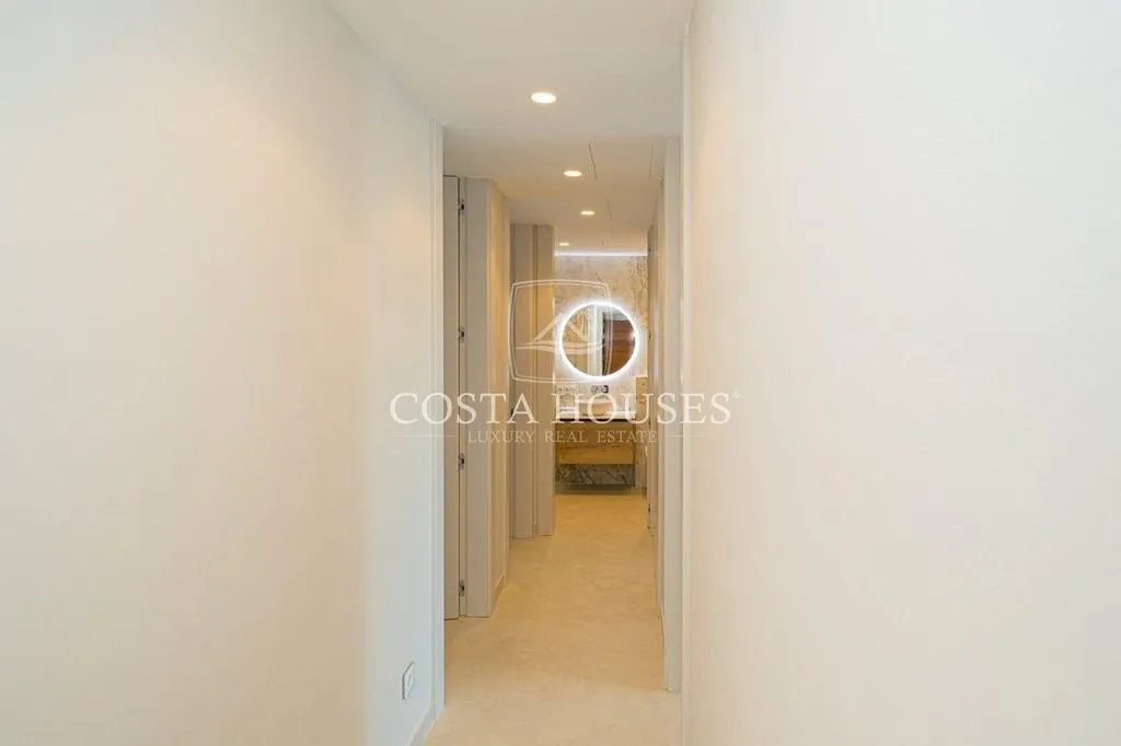 Hallway - Luxury Penthouse with Sea View in Benidorm