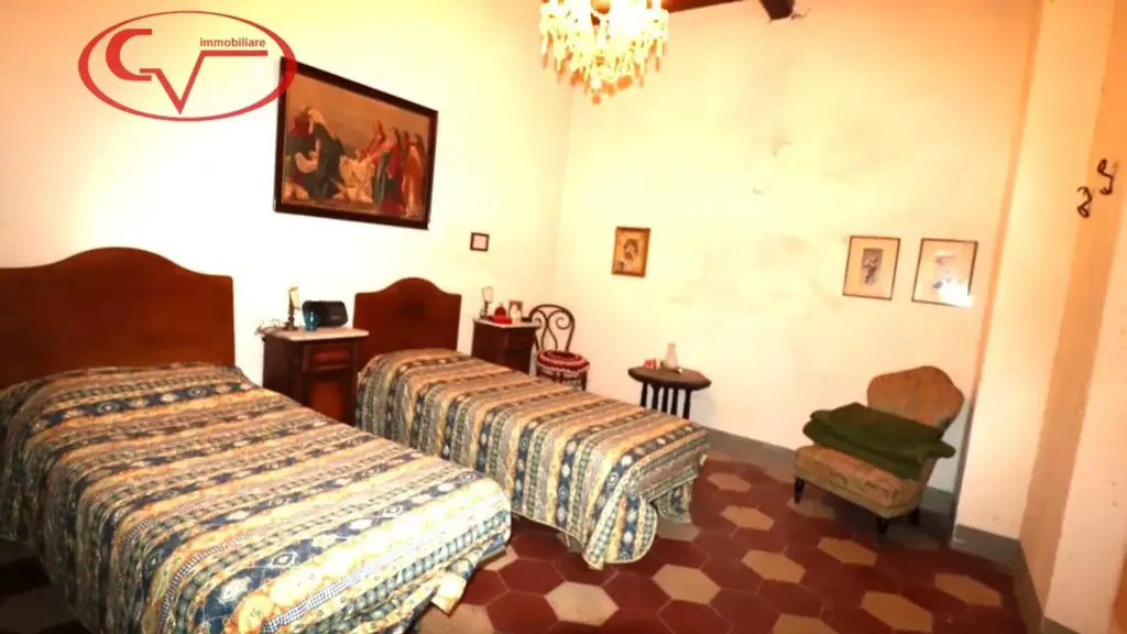 Chambres - Historic Villa with Olive Grove in Montevarchi