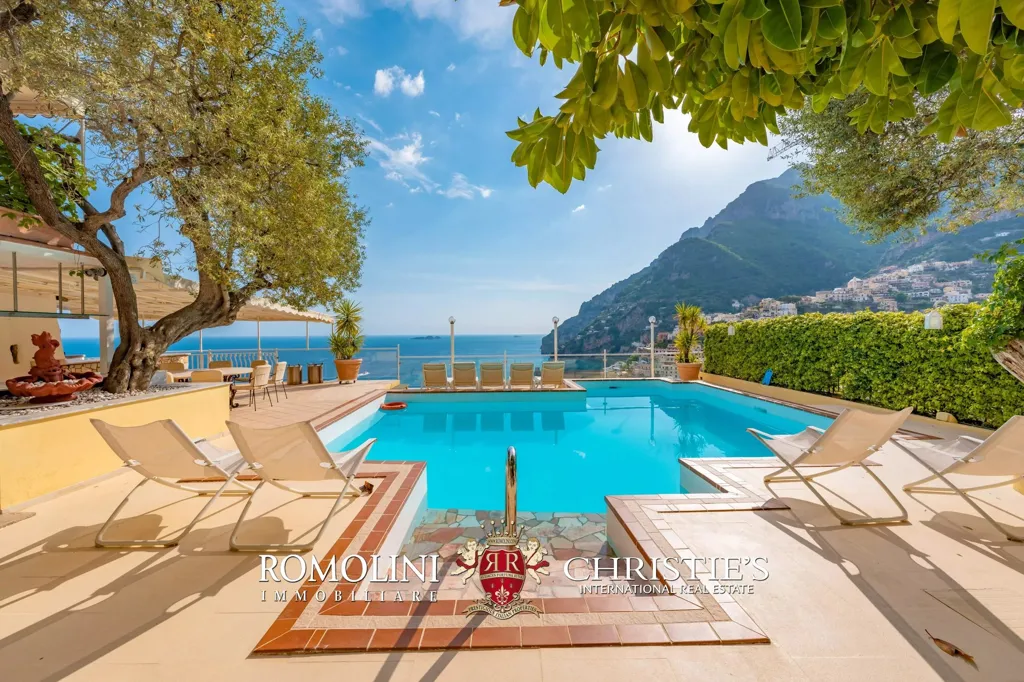 pool_area