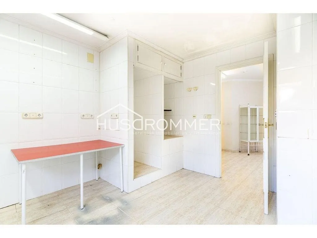 Magamistoad - Dual-Unit Property with Central Location in Vila-real